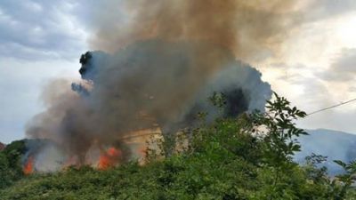 Incendio Sterpaglie in localit&agrave; San Cesareo.