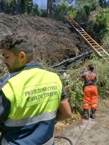 Incendio in localit&agrave; Cappuccini.
