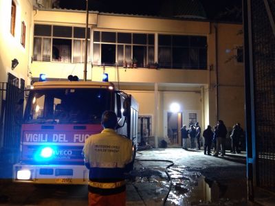 Incendio nella canonica di Santa Lucia.