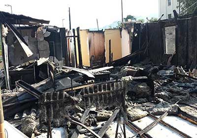 Incendio containers nella frazione San Pietro.