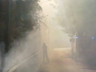 Incendi a Cava de'Tirreni Protezione Civile a lavoro.